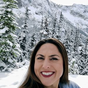 Meet your Posher, Nicole